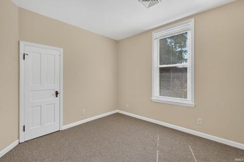 1216 S Linwood Avenue Evansville IN 47713