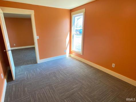 956 SW C Street Linton IN 47441