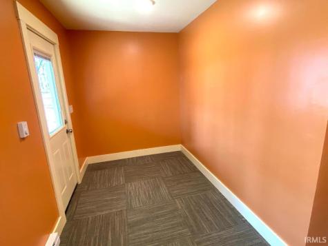 956 SW C Street Linton IN 47441