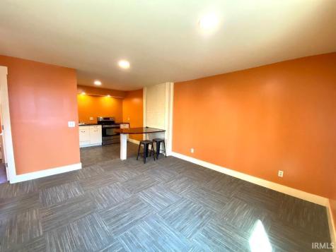 956 SW C Street Linton IN 47441