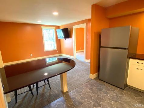 956 SW C Street Linton IN 47441