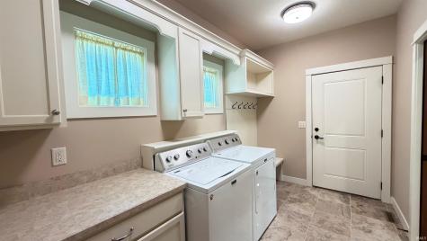 2121 Woodland Estates Drive Elkhart IN 46514