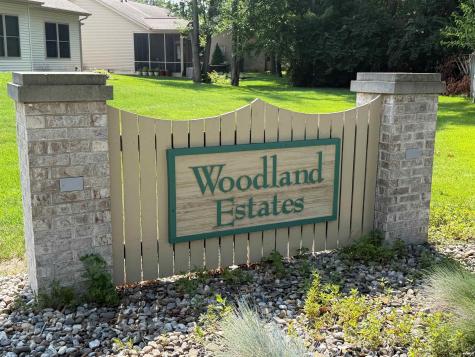 2121 Woodland Estates Drive Elkhart IN 46514