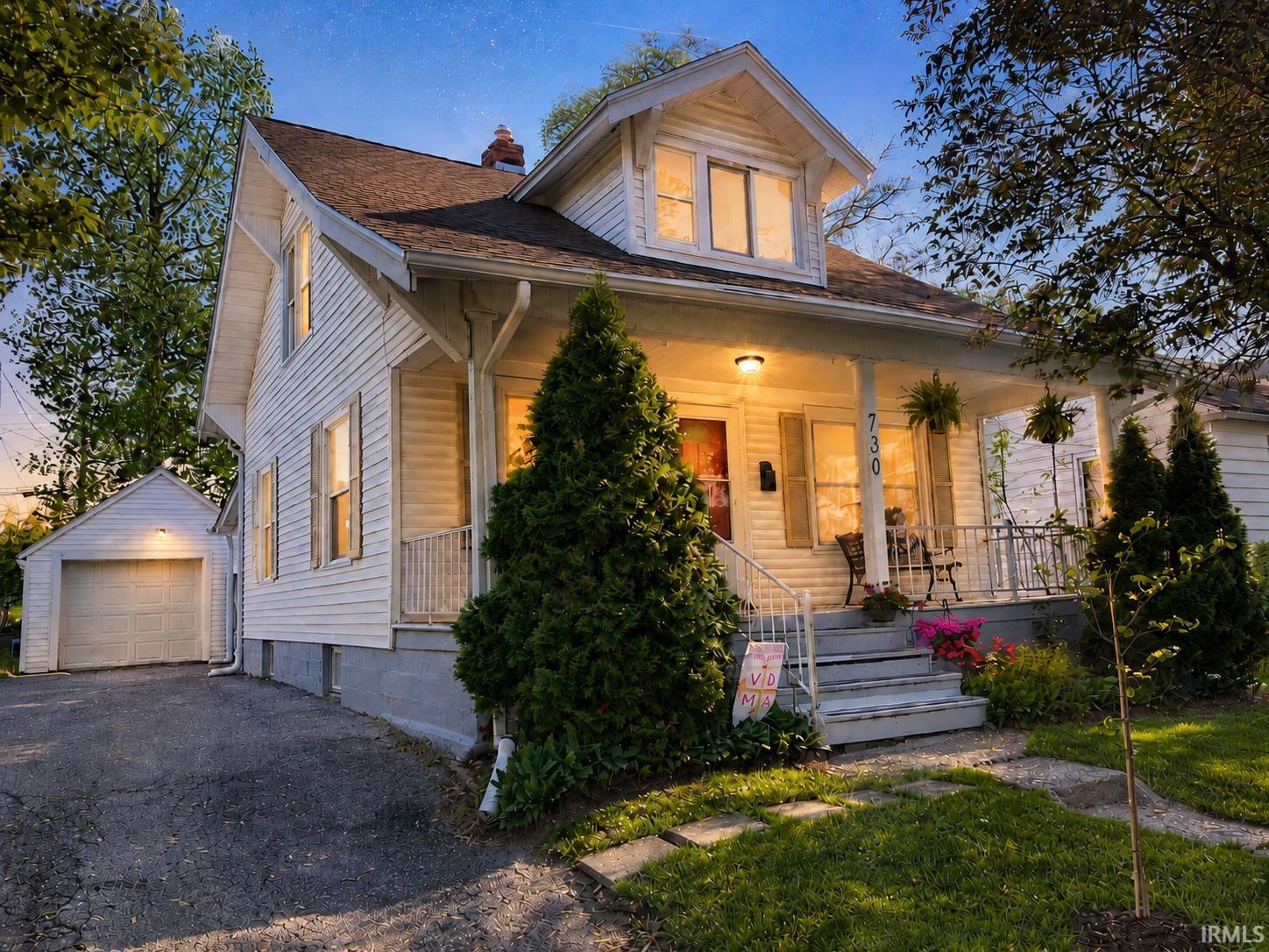 730 Ridgewood Drive Fort Wayne IN 46805