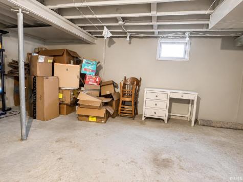 730 Ridgewood Drive Fort Wayne IN 46805