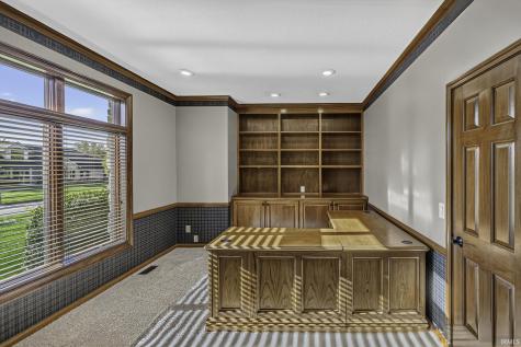 2208 Longleaf Drive Fort Wayne IN 46814