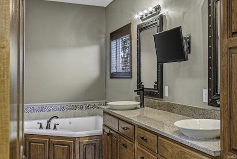 2208 Longleaf Drive Fort Wayne IN 46814