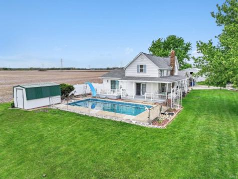 8902 S 900 E Road Walkerton IN 46574