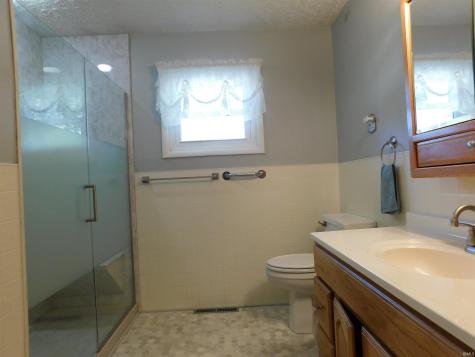 101 N Neer Drive Silver Lake IN 46982
