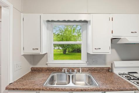 4501 Standish Drive Fort Wayne IN 46806