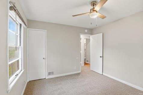 4501 Standish Drive Fort Wayne IN 46806