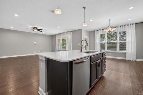 5588 Golden Gate Way Kokomo IN 46902