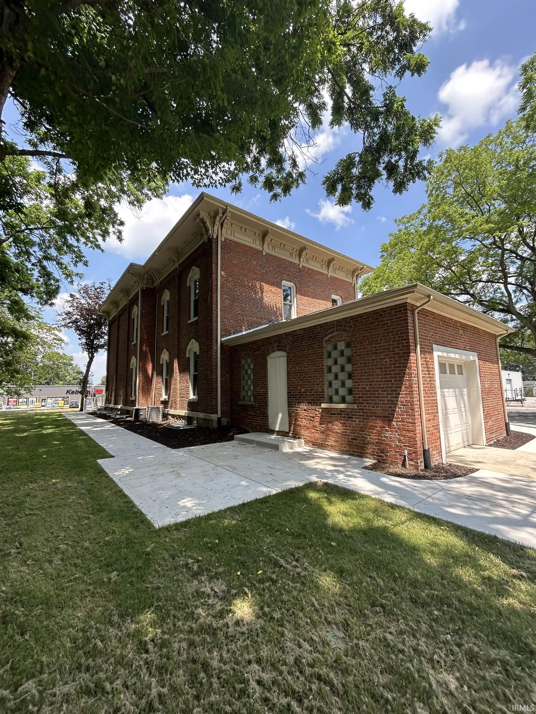 732 W Michigan Street New Carlisle IN 46552