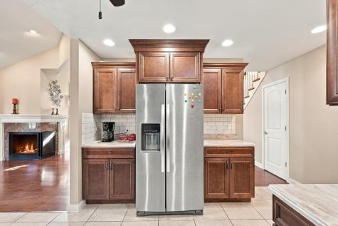 5504 N Lakeshore Drive Muncie IN 47304