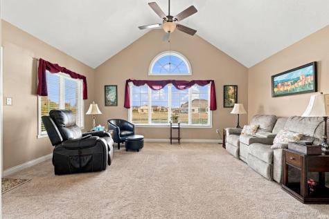 5504 N Lakeshore Drive Muncie IN 47304