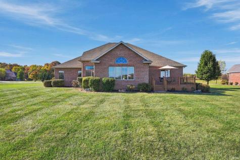 5504 N Lakeshore Drive Muncie IN 47304