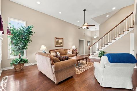 5504 N Lakeshore Drive Muncie IN 47304