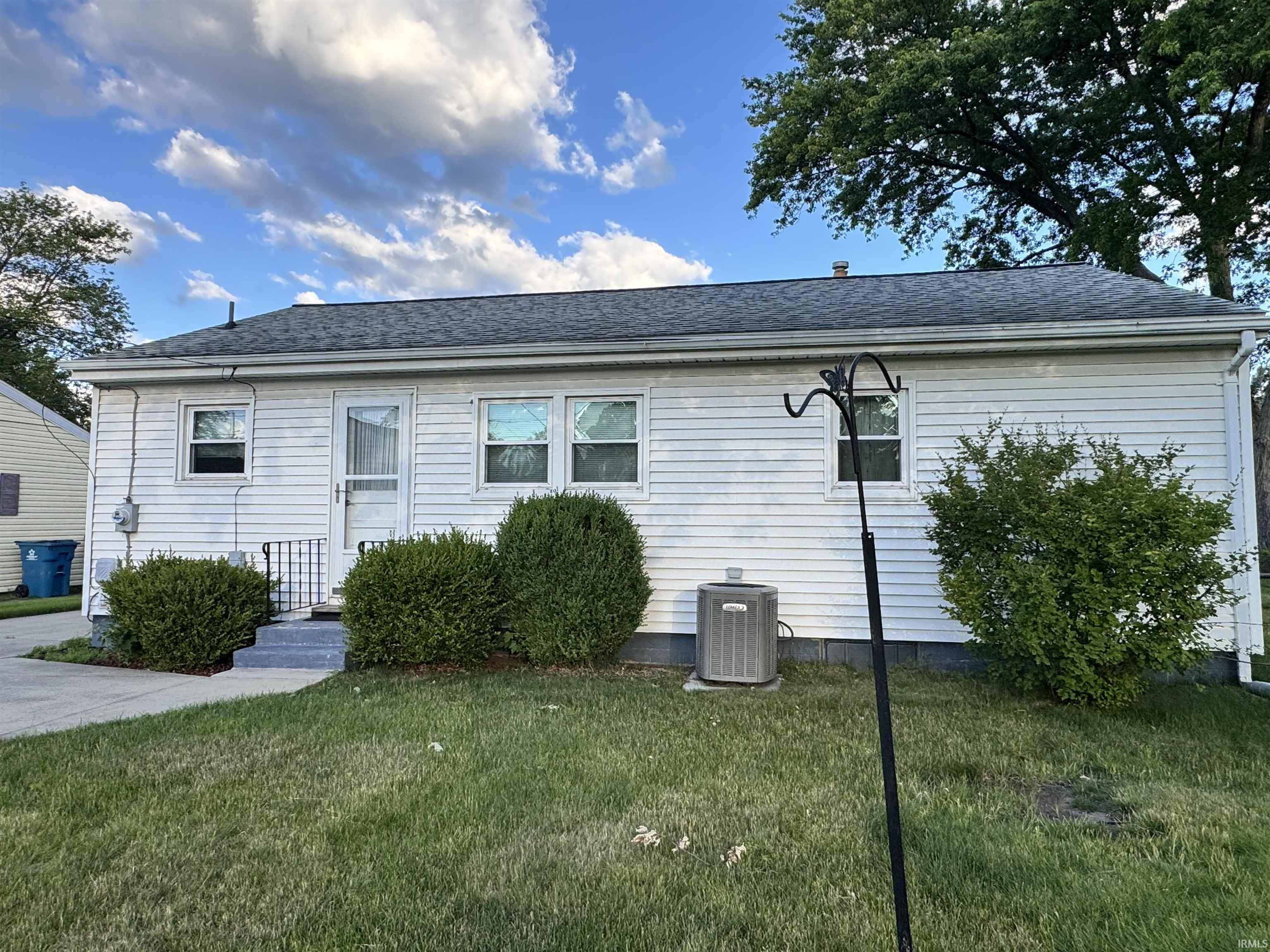 54668 28th Street South Bend IN 46635