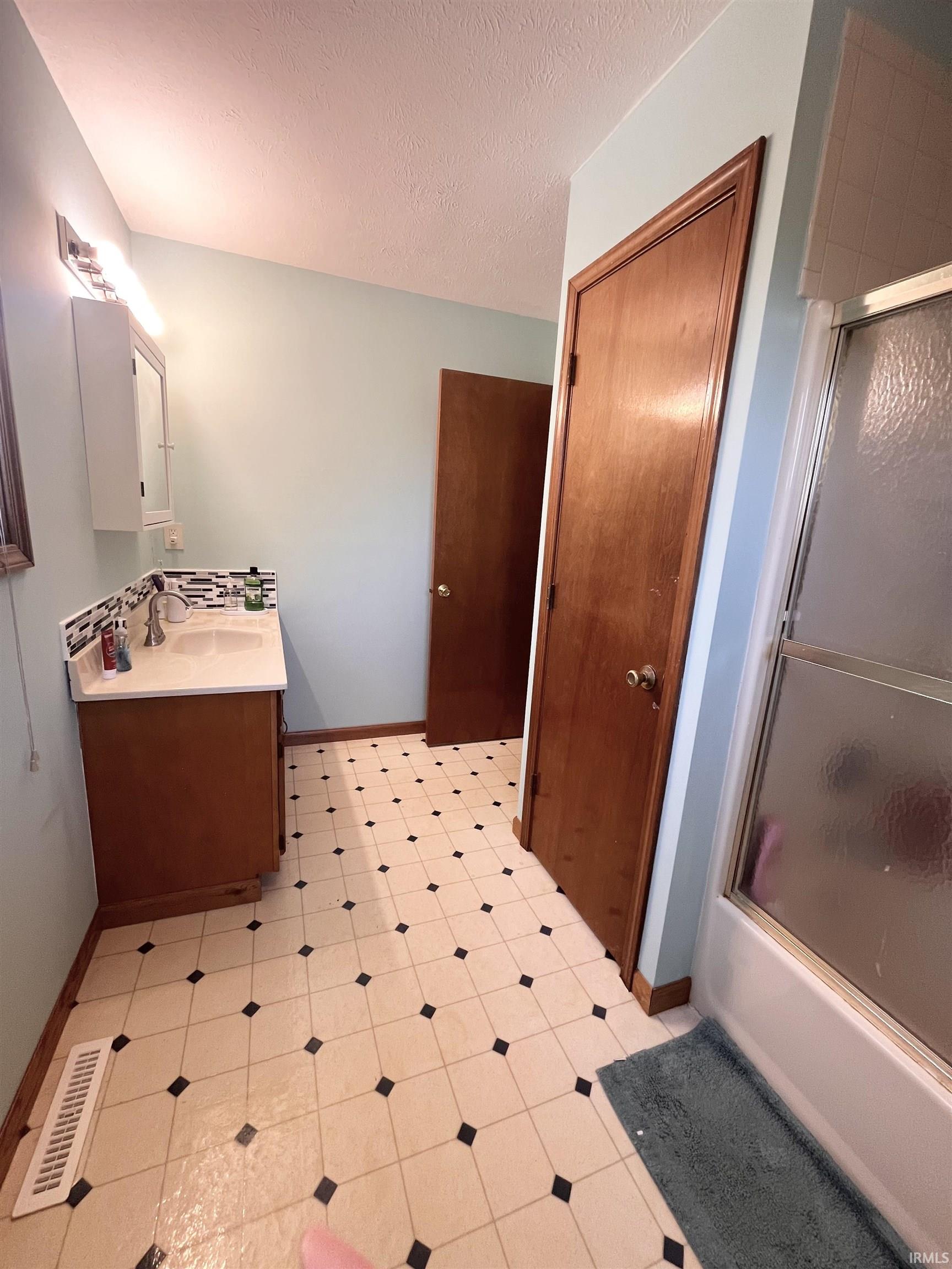 58205 Wayne Lane South Bend IN 46619