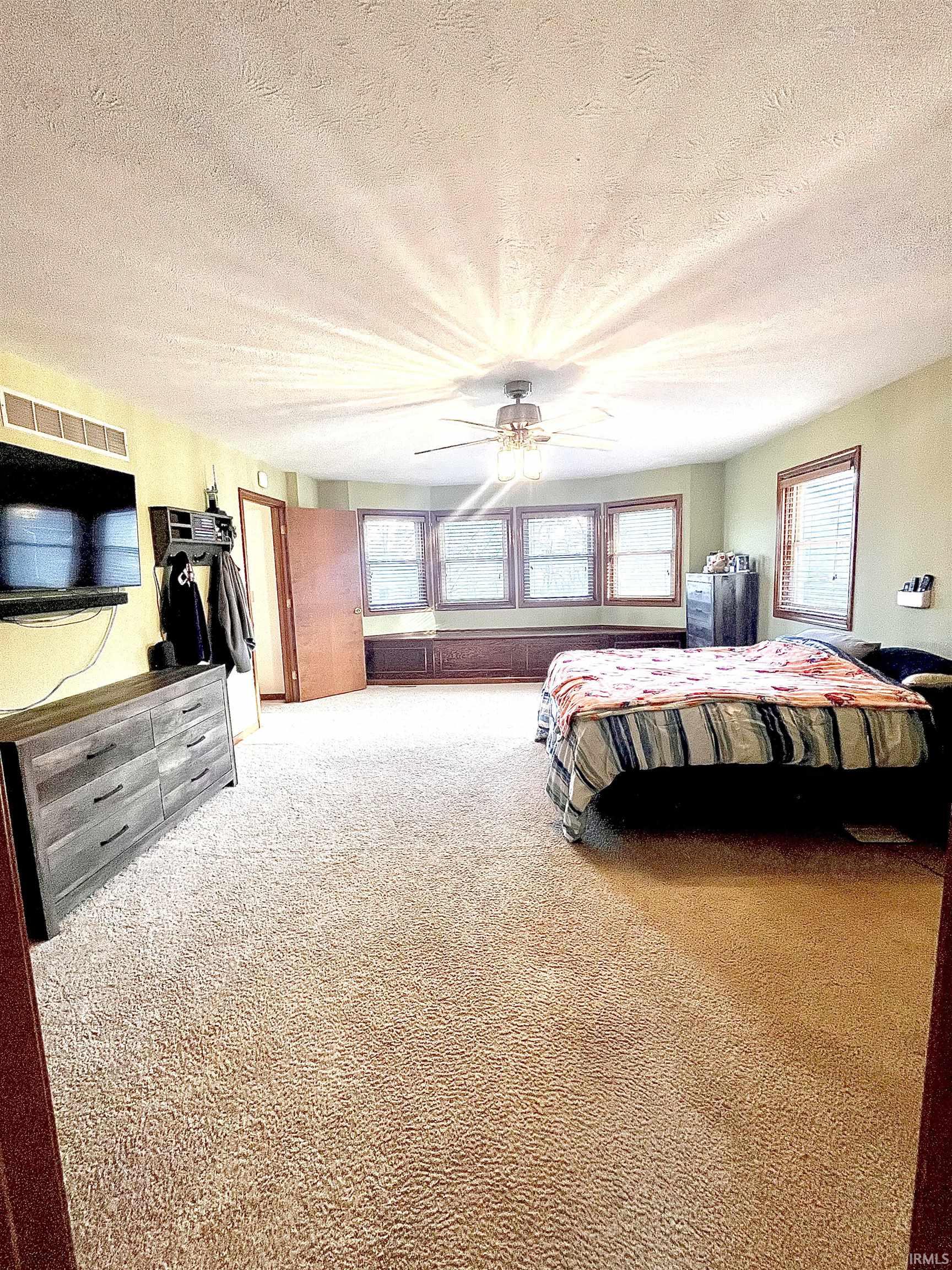 58205 Wayne Lane South Bend IN 46619