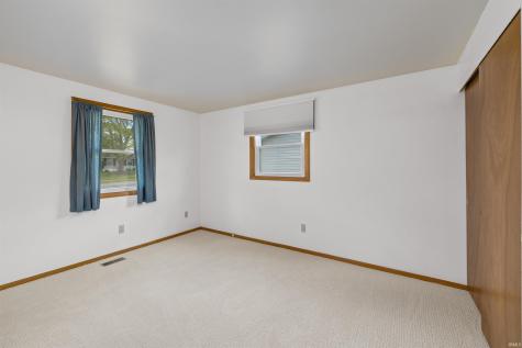 5110 Camelot Drive Fort Wayne IN 46815