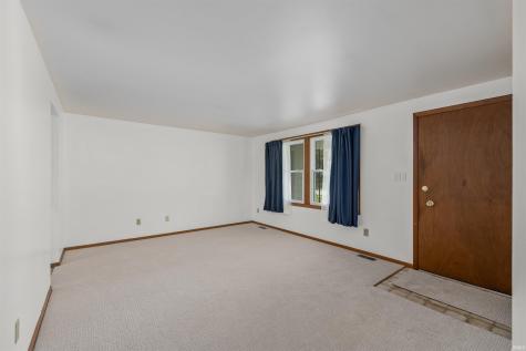 5110 Camelot Drive Fort Wayne IN 46815