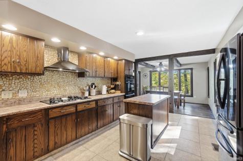 16946 Glacier Ridge Road Fort Wayne IN 46845