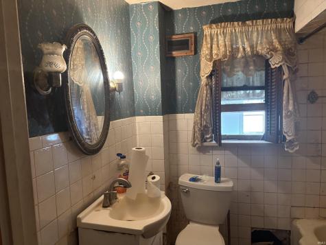 634 W Lusher Avenue Elkhart IN 46517