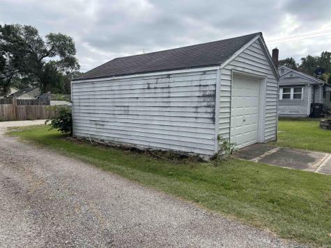634 W Lusher Avenue Elkhart IN 46517