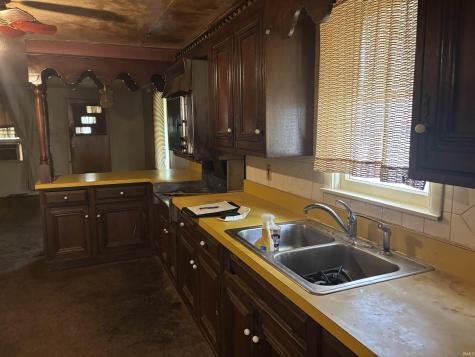 634 W Lusher Avenue Elkhart IN 46517