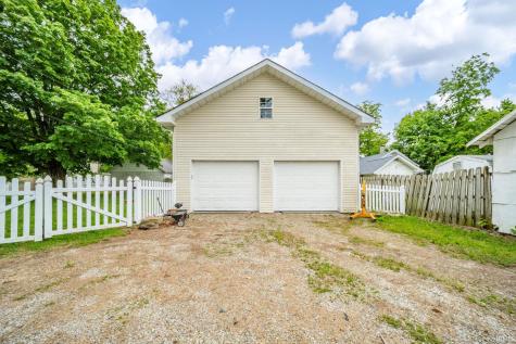 252 S Perry Street Hagerstown IN 47346