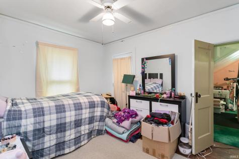 1635 Longley Avenue South Bend IN 46628