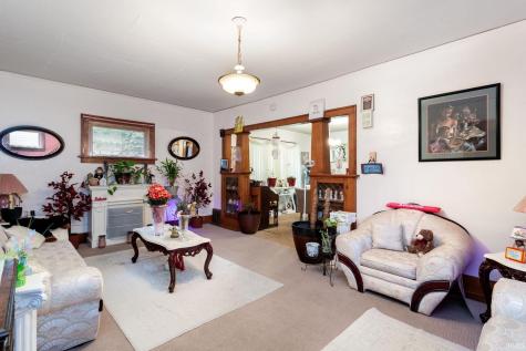 1635 Longley Avenue South Bend IN 46628