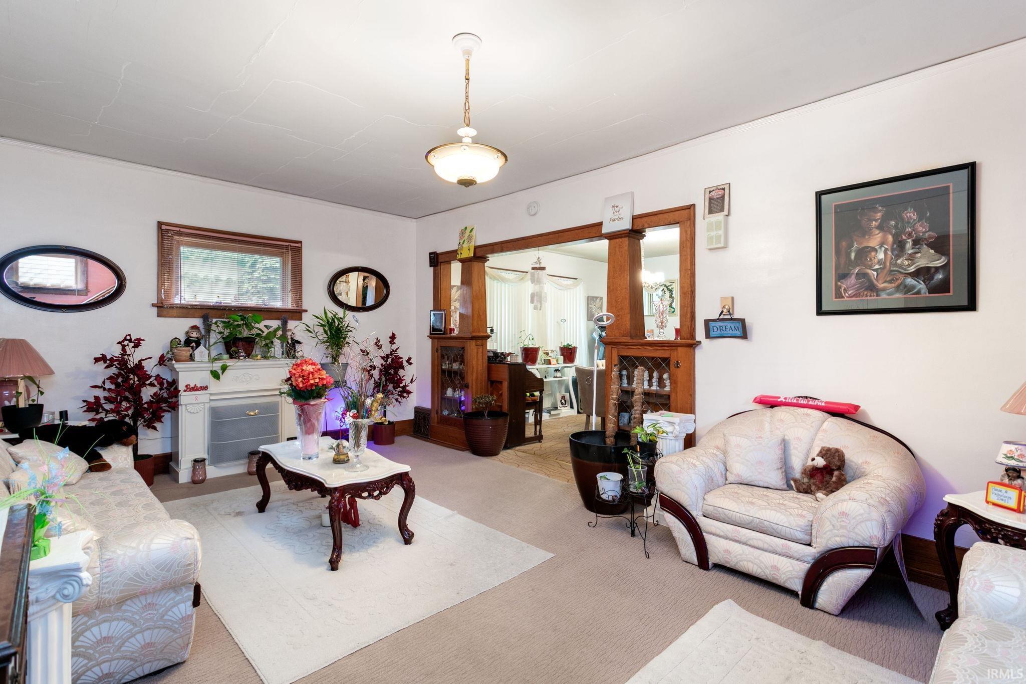 1635 Longley Avenue South Bend IN 46628