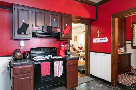 1635 Longley Avenue South Bend IN 46628