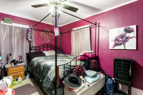 1635 Longley Avenue South Bend IN 46628