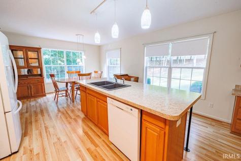 4006 S Little Creek Drive Spencer IN 47460