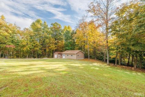 4006 S Little Creek Drive Spencer IN 47460