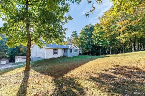 4006 S Little Creek Drive Spencer IN 47460