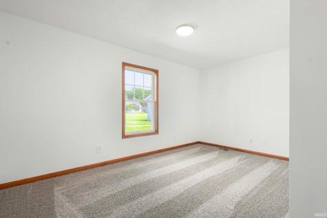 1563 E Edgar East Avenue Mishawaka IN 46545