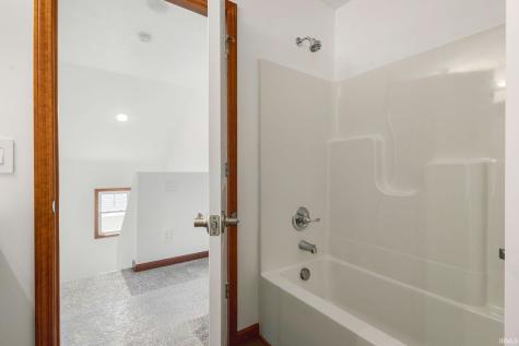 1563 E Edgar East Avenue Mishawaka IN 46545