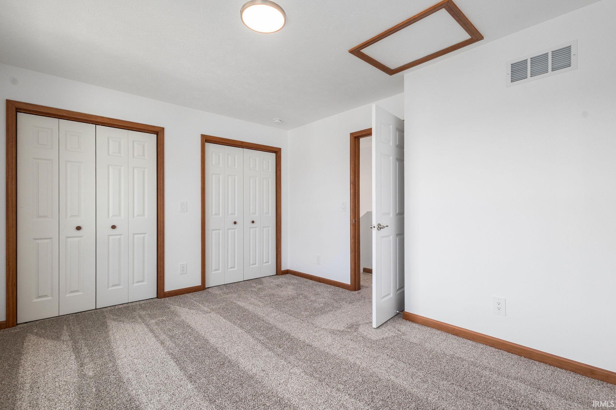 1563 E Edgar East Avenue Mishawaka IN 46545