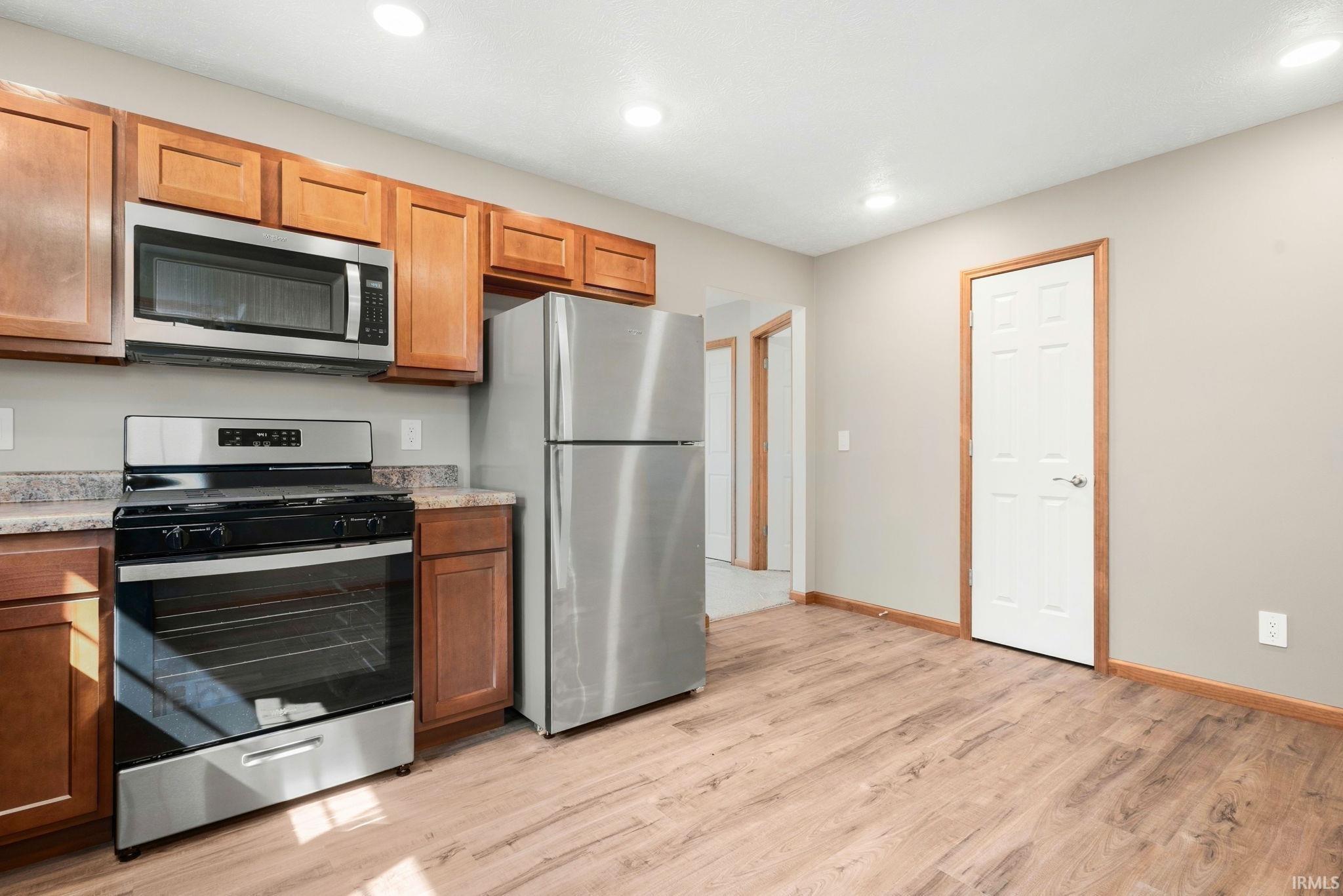 1563 E Edgar East Avenue Mishawaka IN 46545