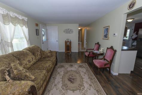 11062 Polyanna Pike Cromwell IN 46732