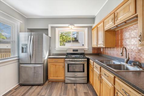 310 N Sunnyside Street South Bend IN 46615