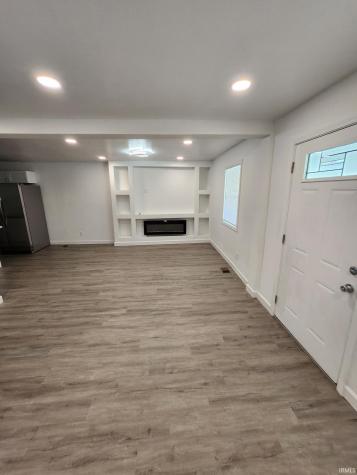 1324 E Illinois Street Evansville IN 47711