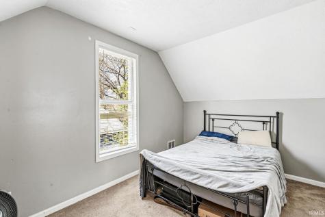 926 S 36th Street South Bend IN 46615