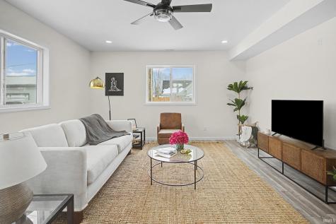 318 W First Street Mulberry IN 46058