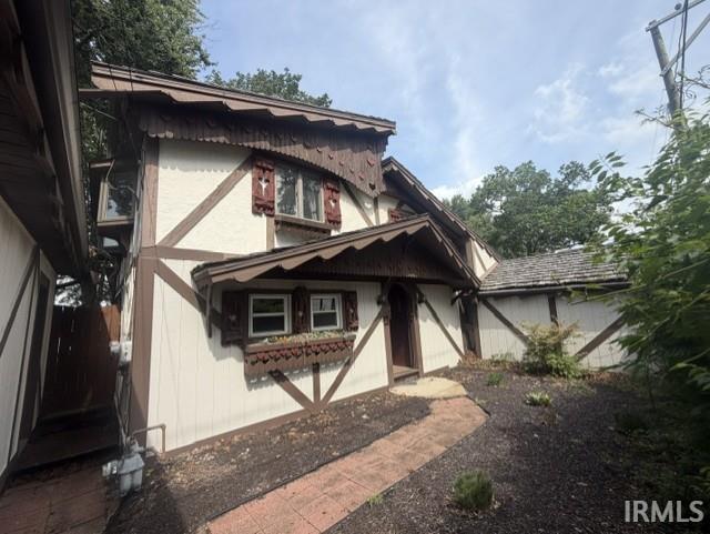 23139 Heaton Vista Elkhart IN 46514