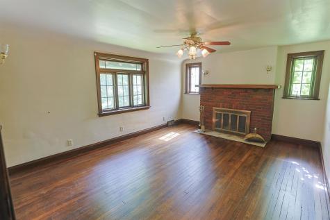 1315 Sunnymede Avenue South Bend IN 46615